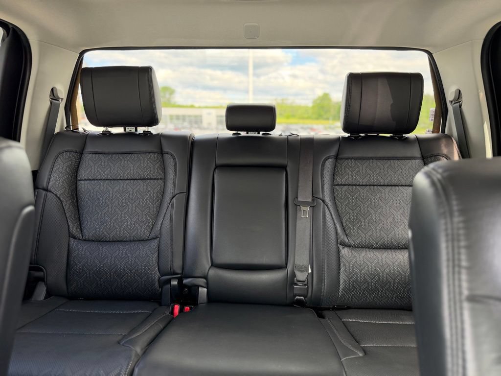Used 2023 Toyota Tundra Limited AWD/4WD image 27
