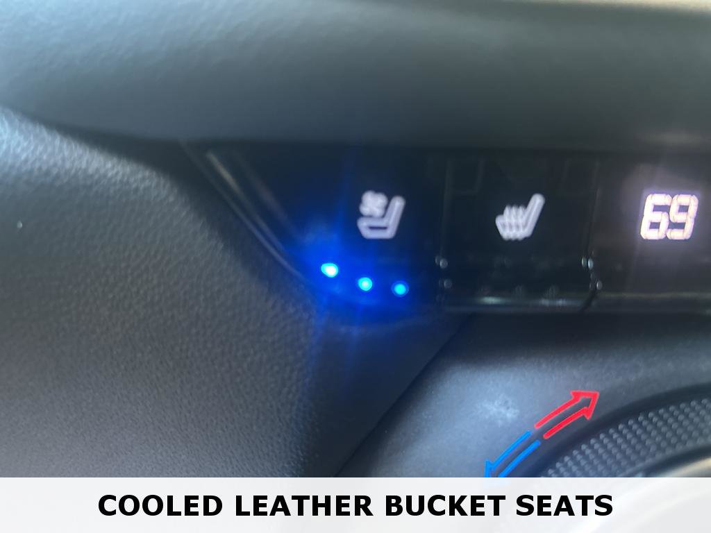 Used 2020 Chevrolet Blazer Premier w/ Driver Confidence II Package image 31