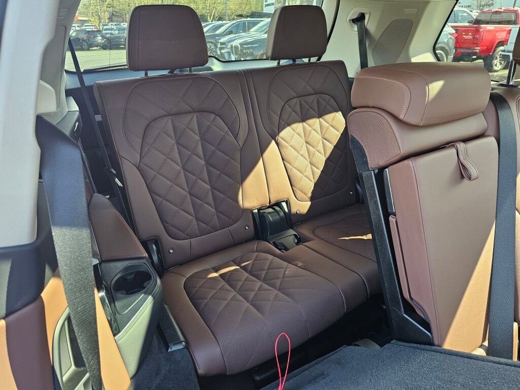 Used 2026 BMW X7 xDrive40i image 28