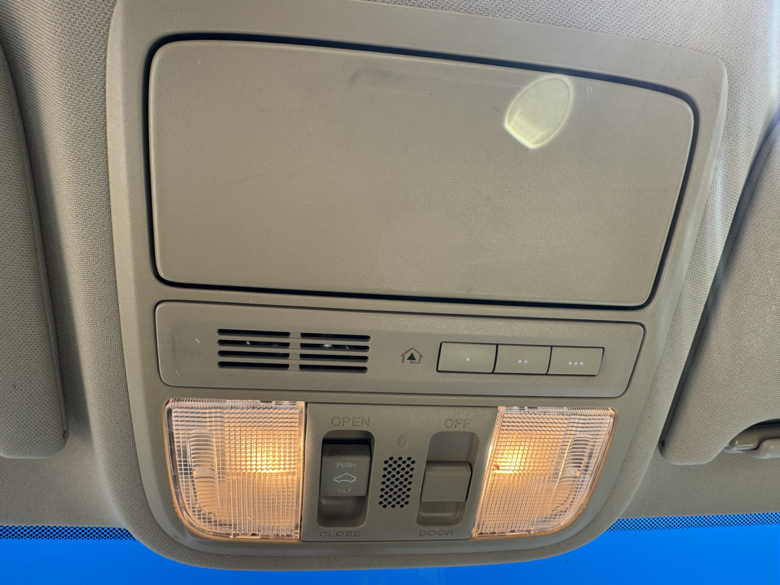 Used 2012 Honda Accord EX-L image 21