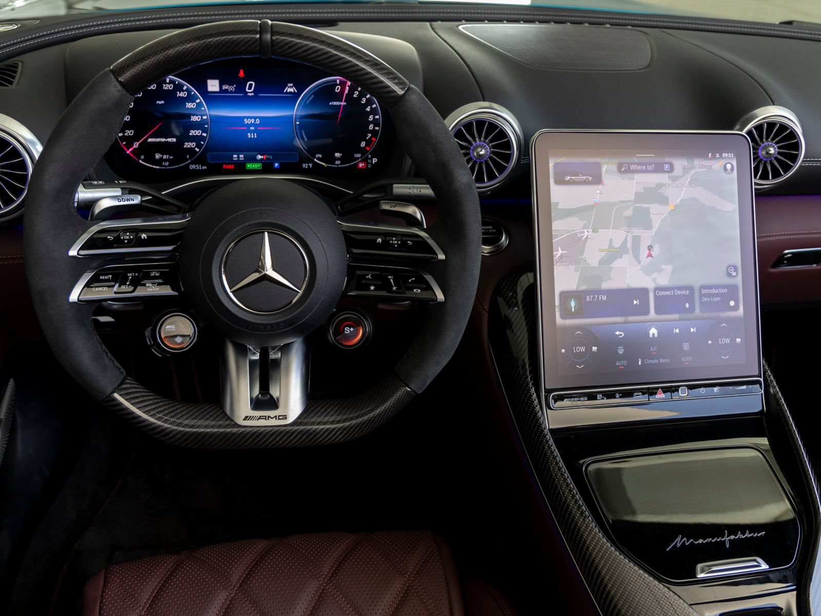 Used 2026 Mercedes-Benz SL 63 AMG S e Performance 4MATIC image 16