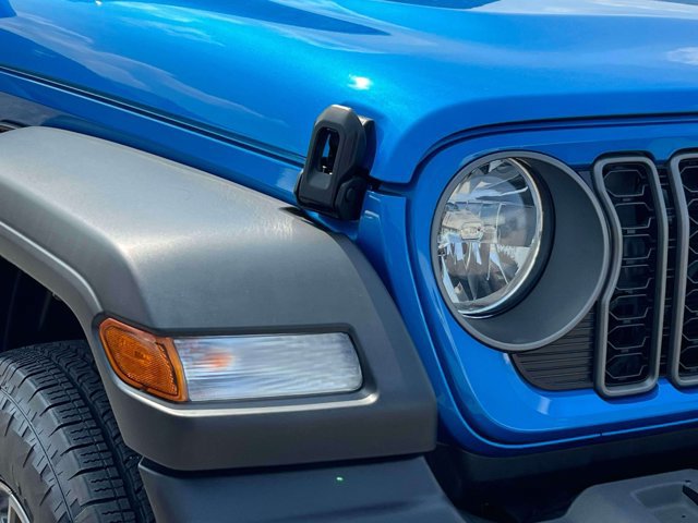 Used 2026 Jeep Wrangler Unlimited Sport AWD/4WD image 9