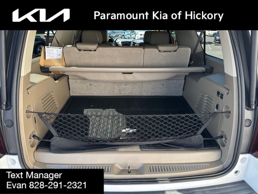 Used 2018 Chevrolet Suburban Premier AWD/4WD image 11