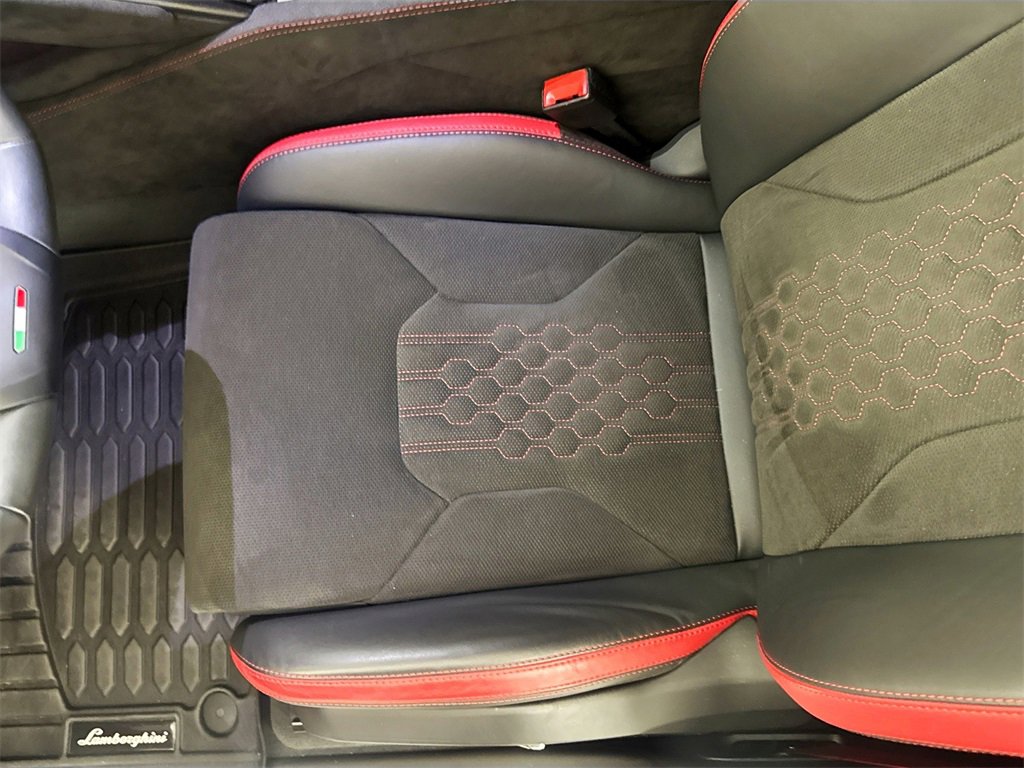 Used 2024 Lamborghini Urus S image 20