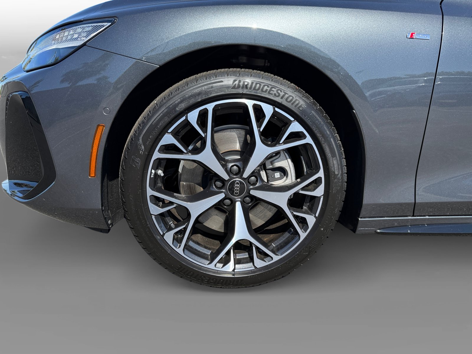 New 2026 Audi A6 Premium Plus AWD/4WD image 9