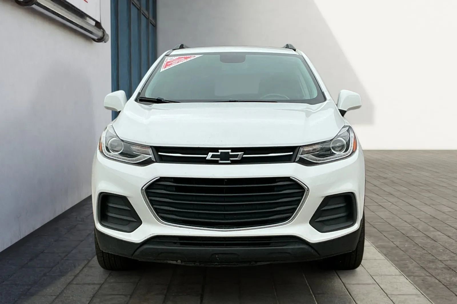 Used 2022 Chevrolet Trax LT w/ Driver Confidence Package image 8