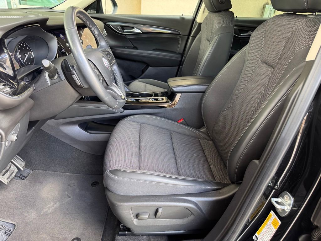 Used 2023 Buick Envision Preferred image 8