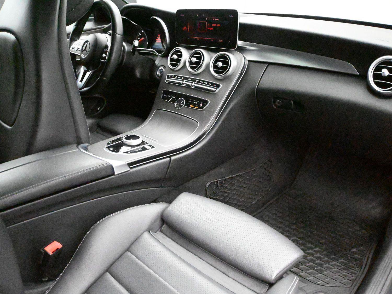 Used 2019 Mercedes-Benz C 300 4MATIC Coupe image 16