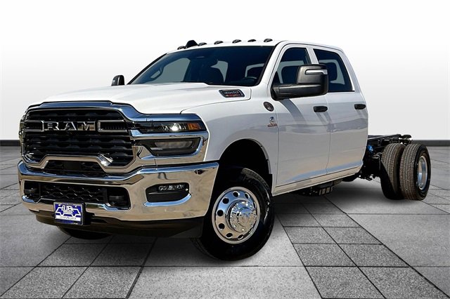 New 2026 RAM 3500 Tradesman w/ Chrome Appearance Group image 2