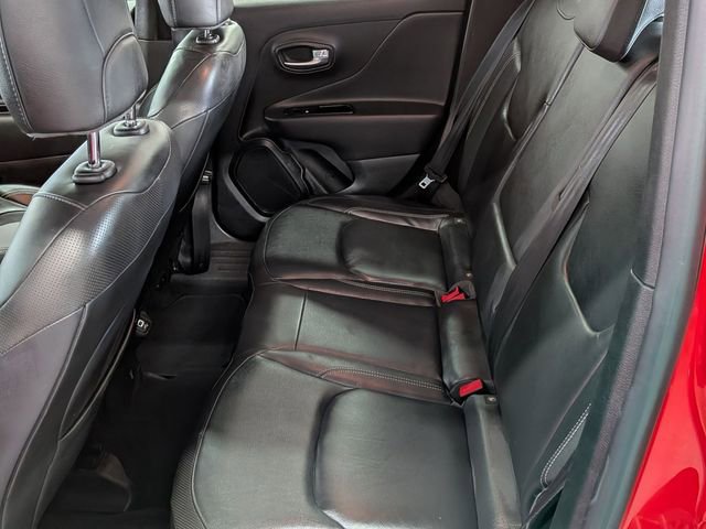 Used 2021 Jeep Renegade Limited image 25