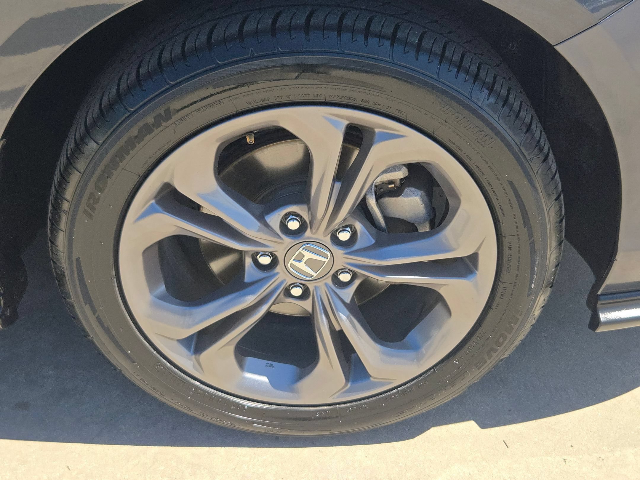 Used 2024 Honda Accord EX image 31