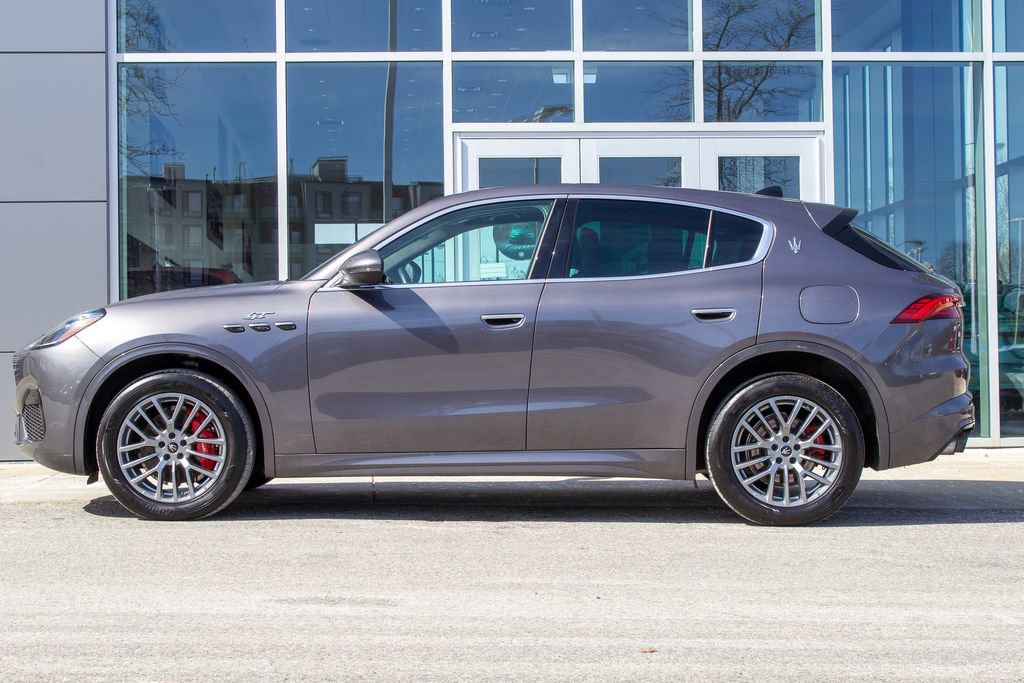 Used 2024 Maserati Grecale GT image 7