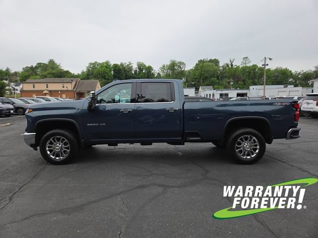 New 2026 Chevrolet Silverado 3500 LTZ w/ LTZ Premium Package AWD/4WD image 4