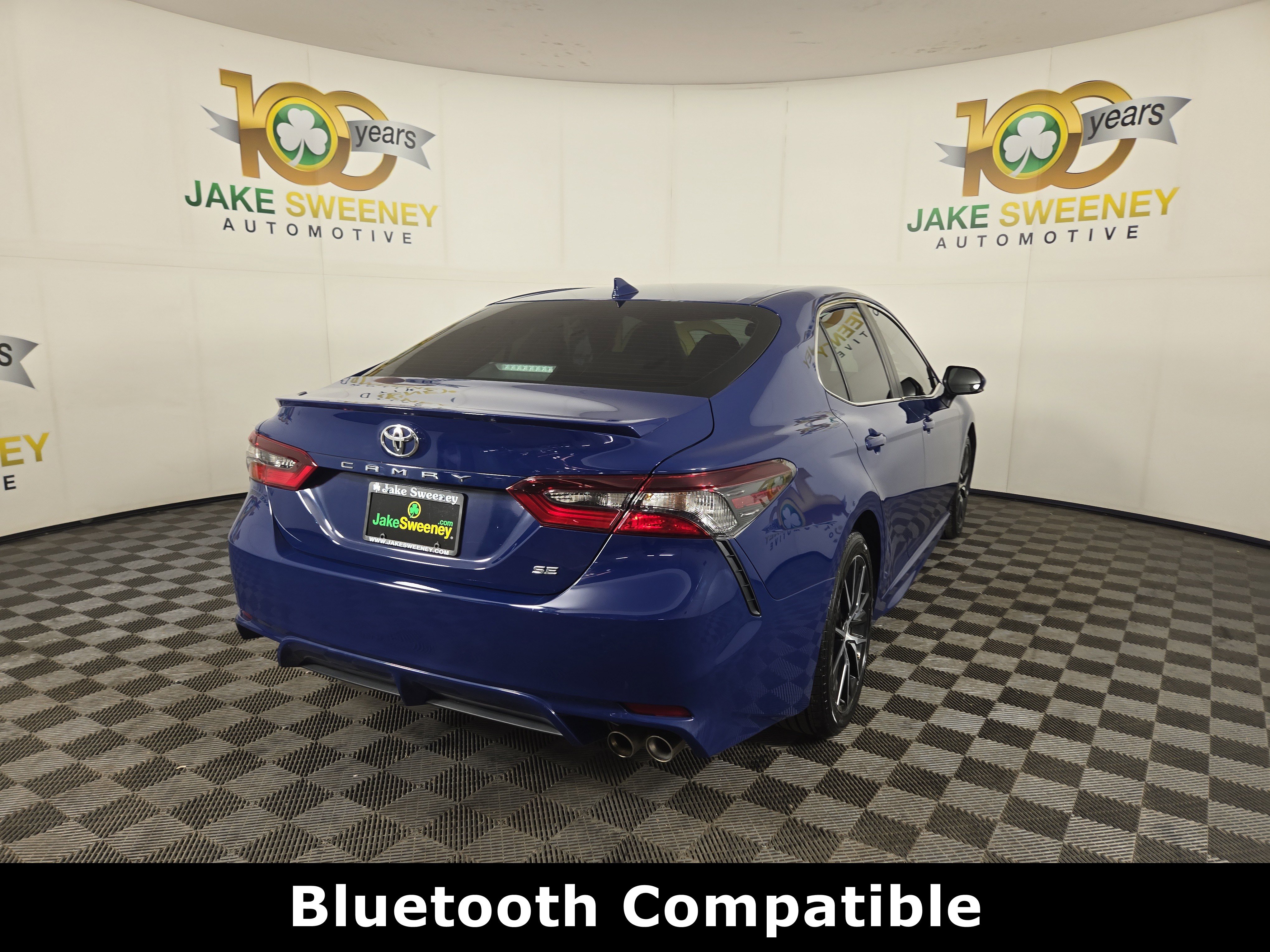 Used 2023 Toyota Camry SE w/ Convenience Package image 9