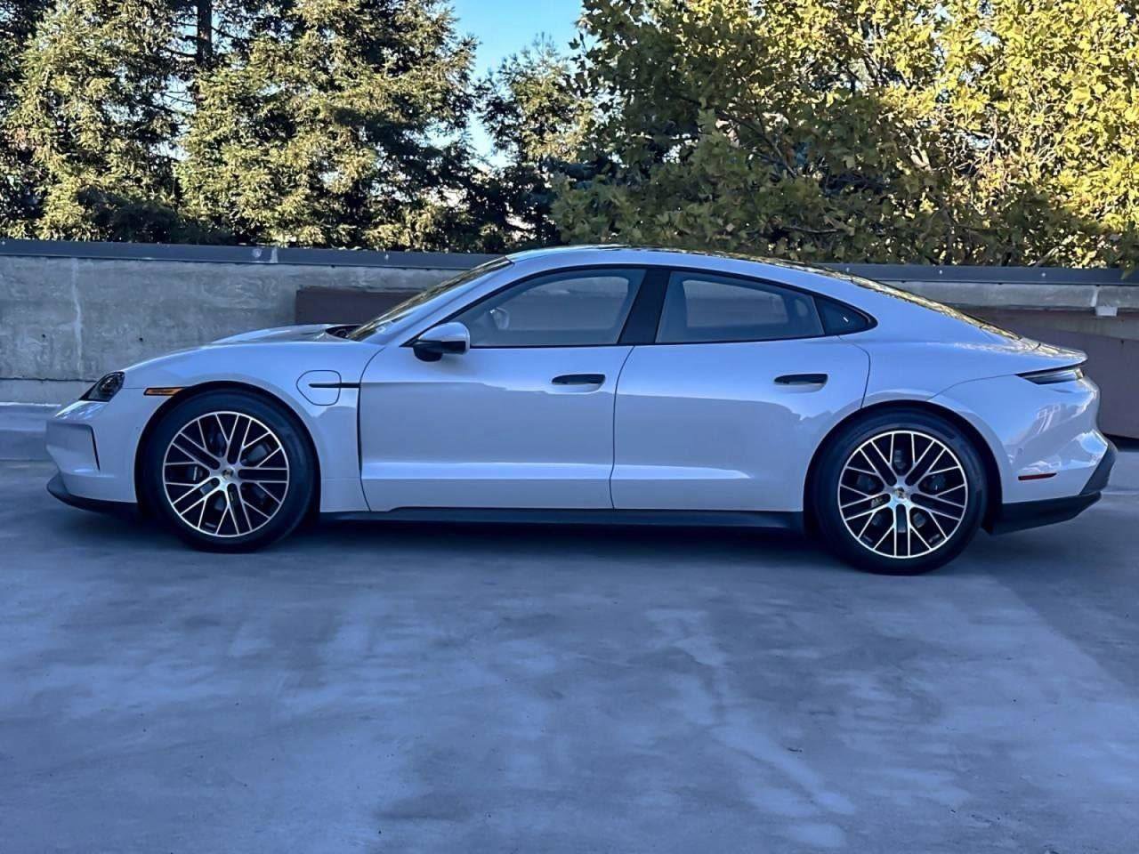 New 2025 Porsche Taycan image 65