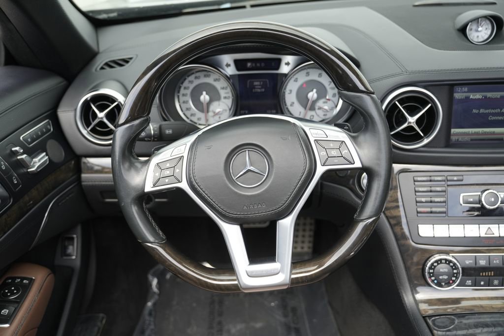 Used 2015 Mercedes-Benz SL 400 image 39