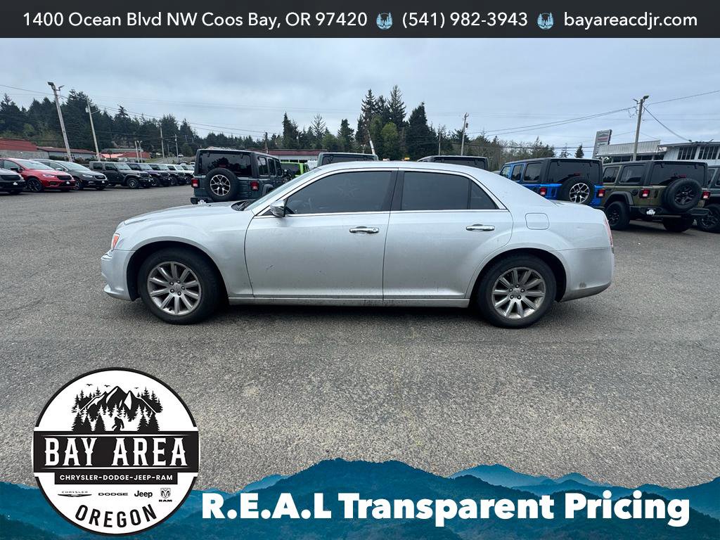 Used 2012 Chrysler 300 Limited image 3