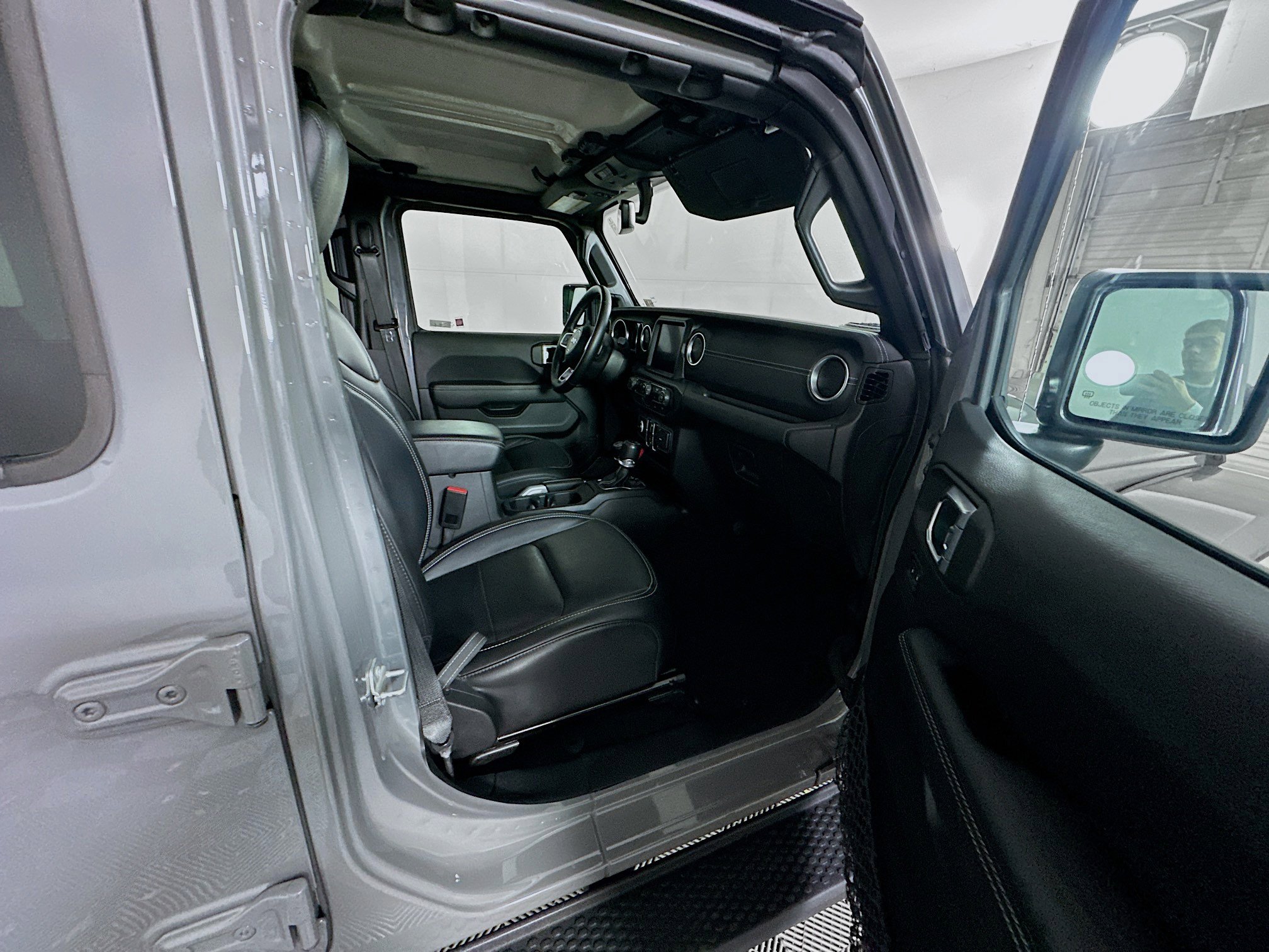 Used 2023 Jeep Wrangler Sahara w/ Cold Weather Group image 30