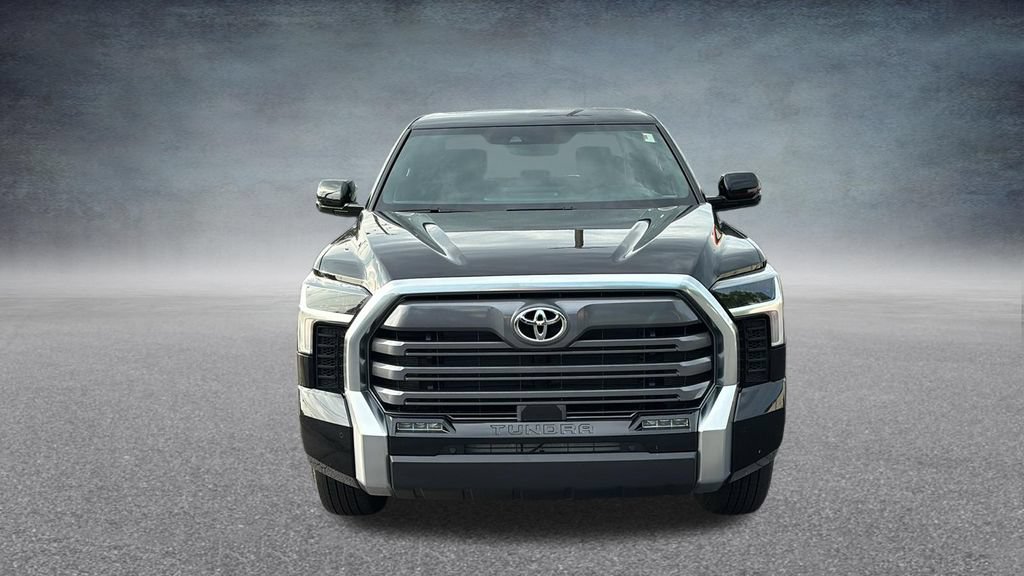 Used 2025 Toyota Tundra Limited AWD/4WD image 6