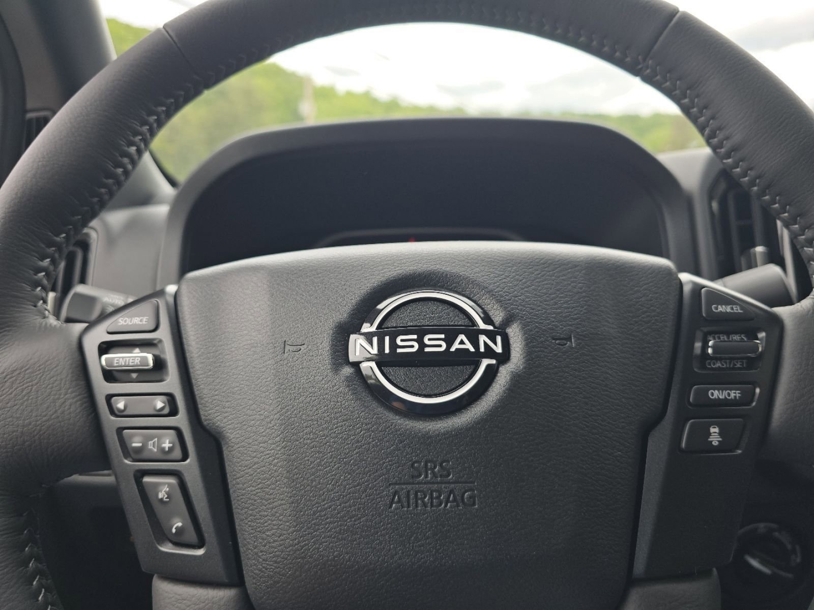 New 2026 Nissan Frontier SV w/ All-Weather Content Package AWD/4WD image 18