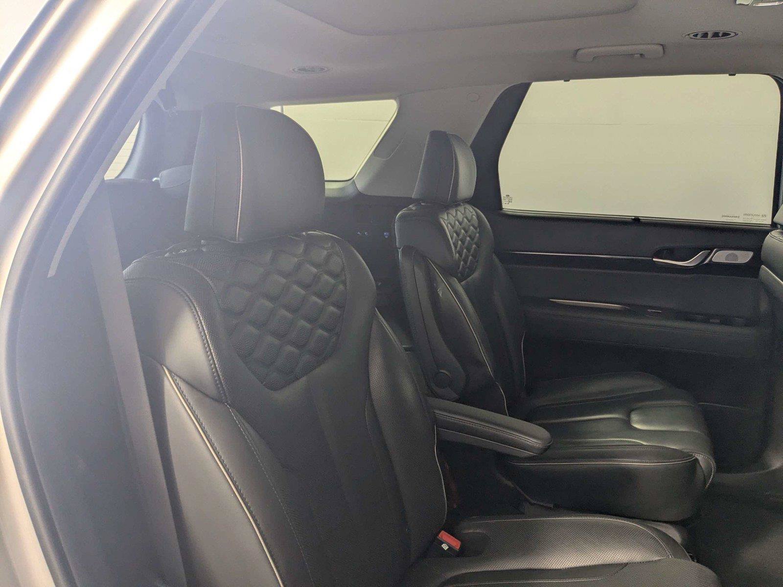 Used 2022 Hyundai Palisade Limited FWD image 27