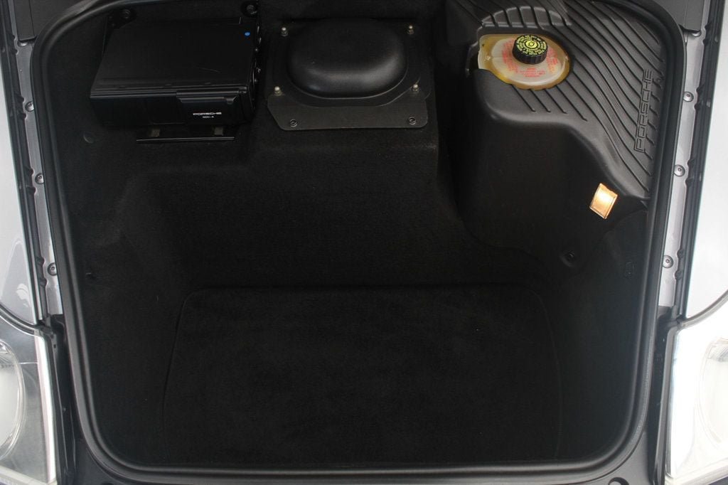 Used 2005 Porsche 911 Turbo Cabriolet AWD/4WD image 9