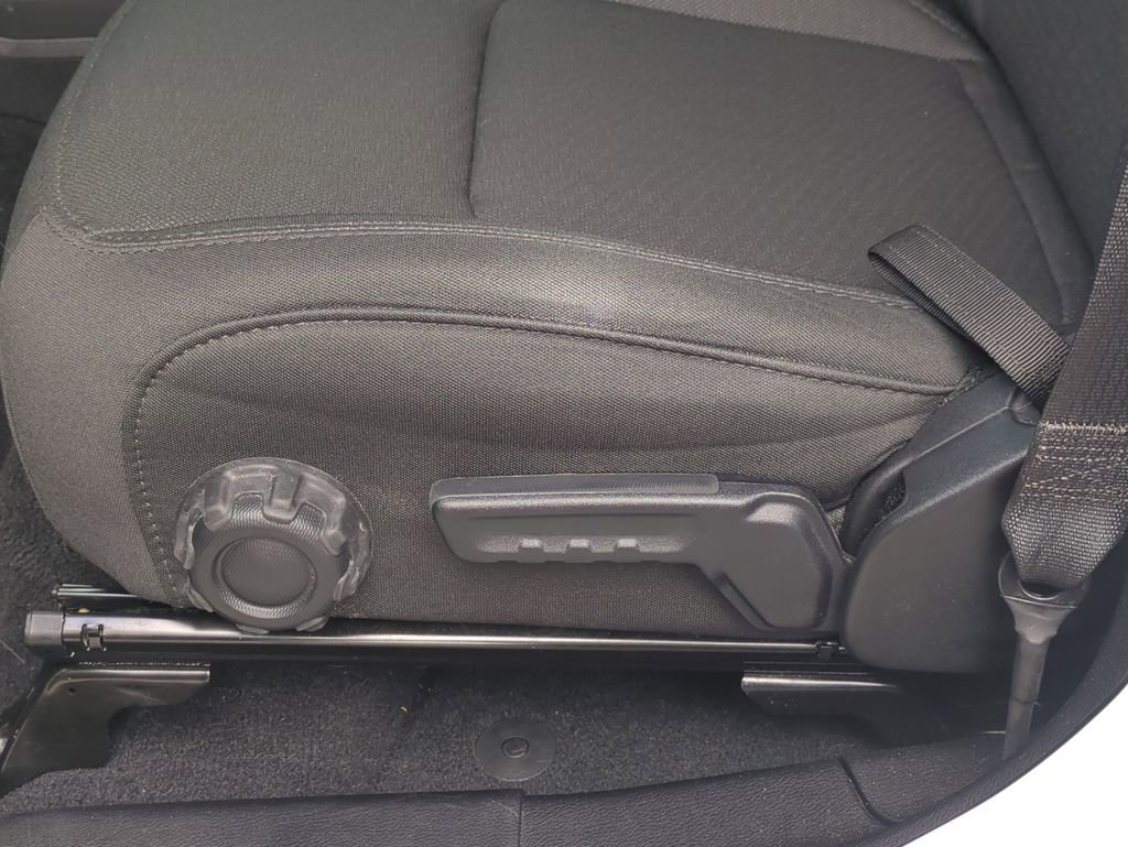 Used 2023 Jeep Wrangler Sport S image 23