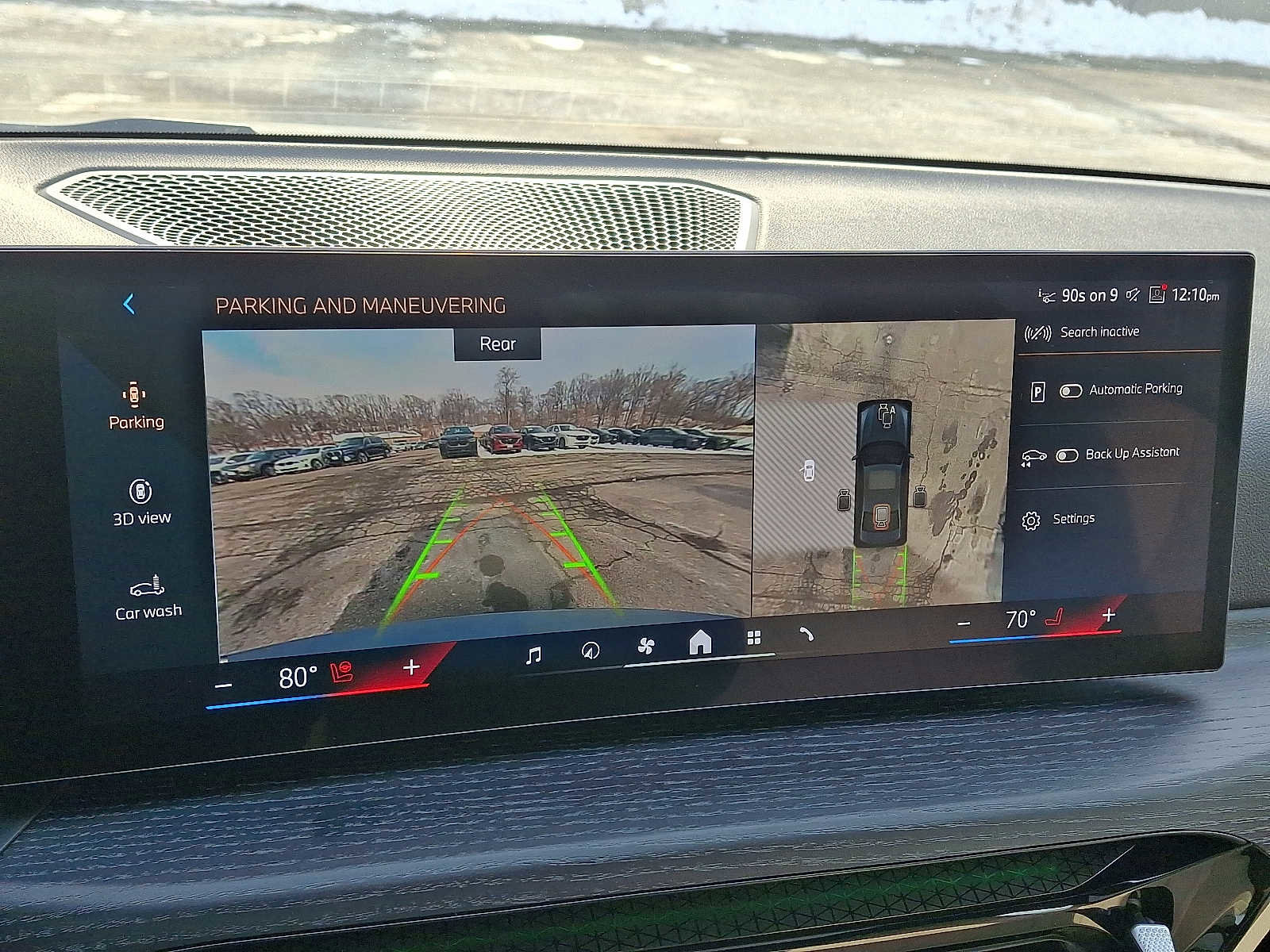 Used 2025 BMW 330i xDrive Sedan w/ M Sport Package image 19