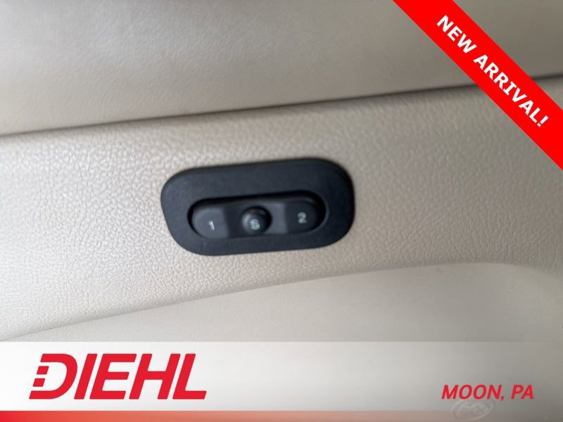 Used 2015 Jeep Grand Cherokee Limited image 23