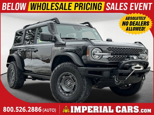 Used 2023 Ford Bronco Everglades image 1