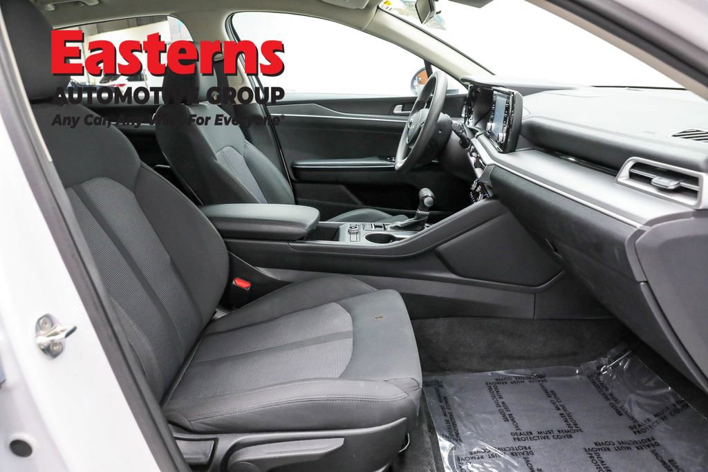 Used 2022 Kia K5 LXS image 23