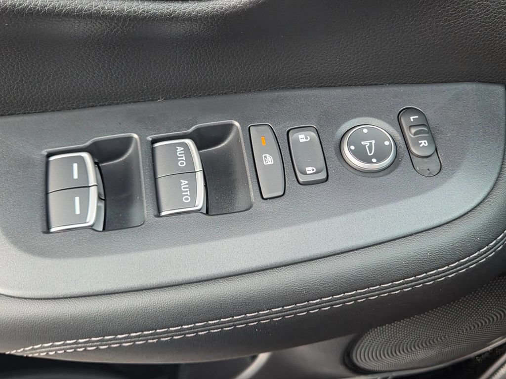 New 2027 Honda HR-V EX-L image 18
