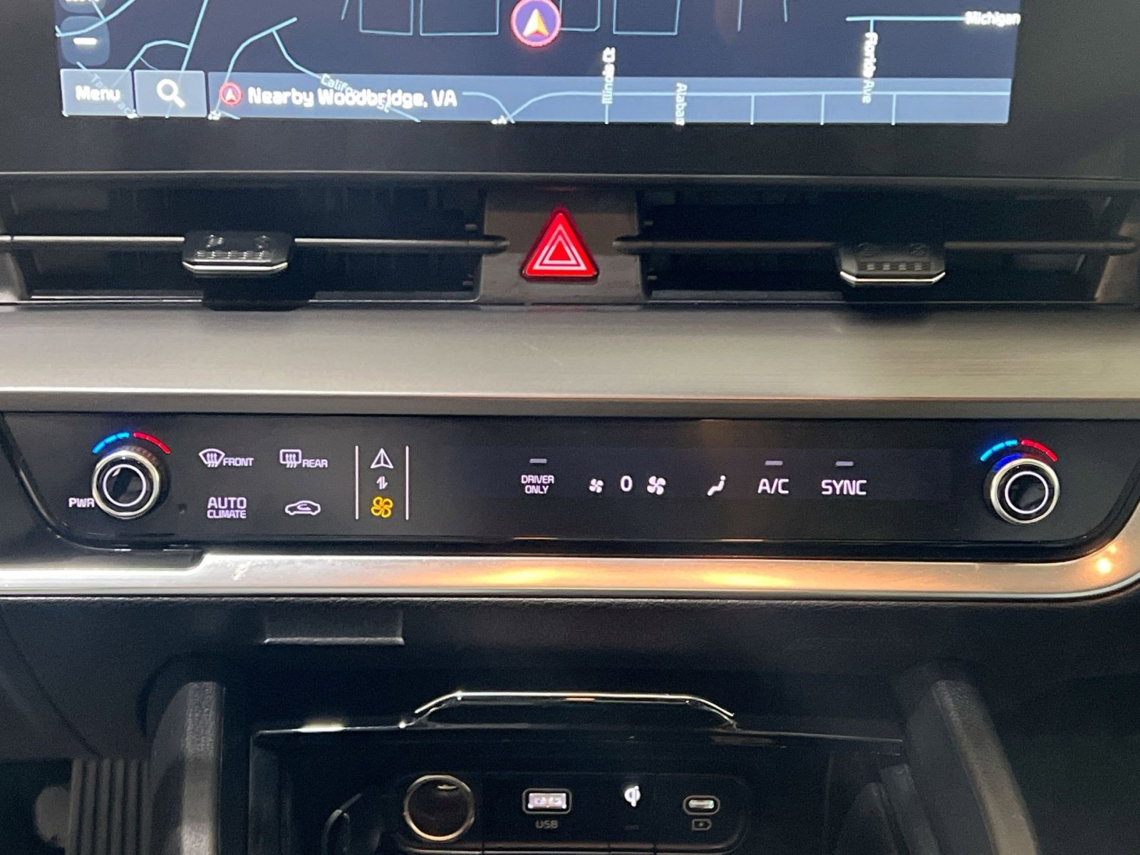 Used 2023 Kia Sportage EX image 20