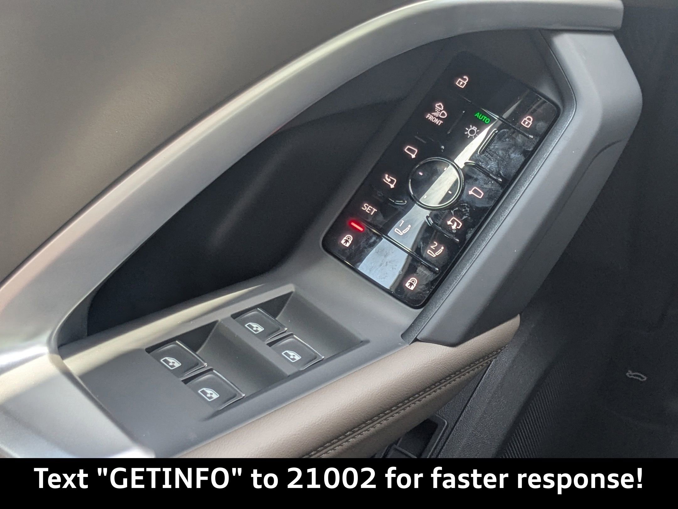 New 2025 Audi Q5 Prestige image 24