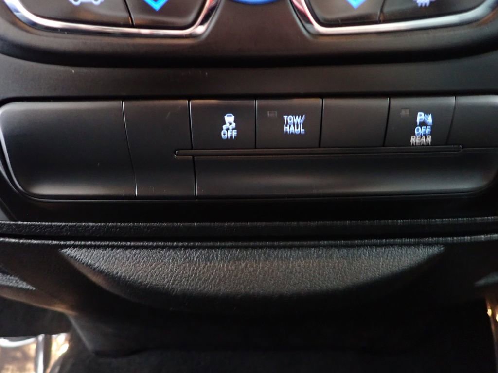 Used 2022 RAM 1500 Classic Warlock AWD/4WD image 34