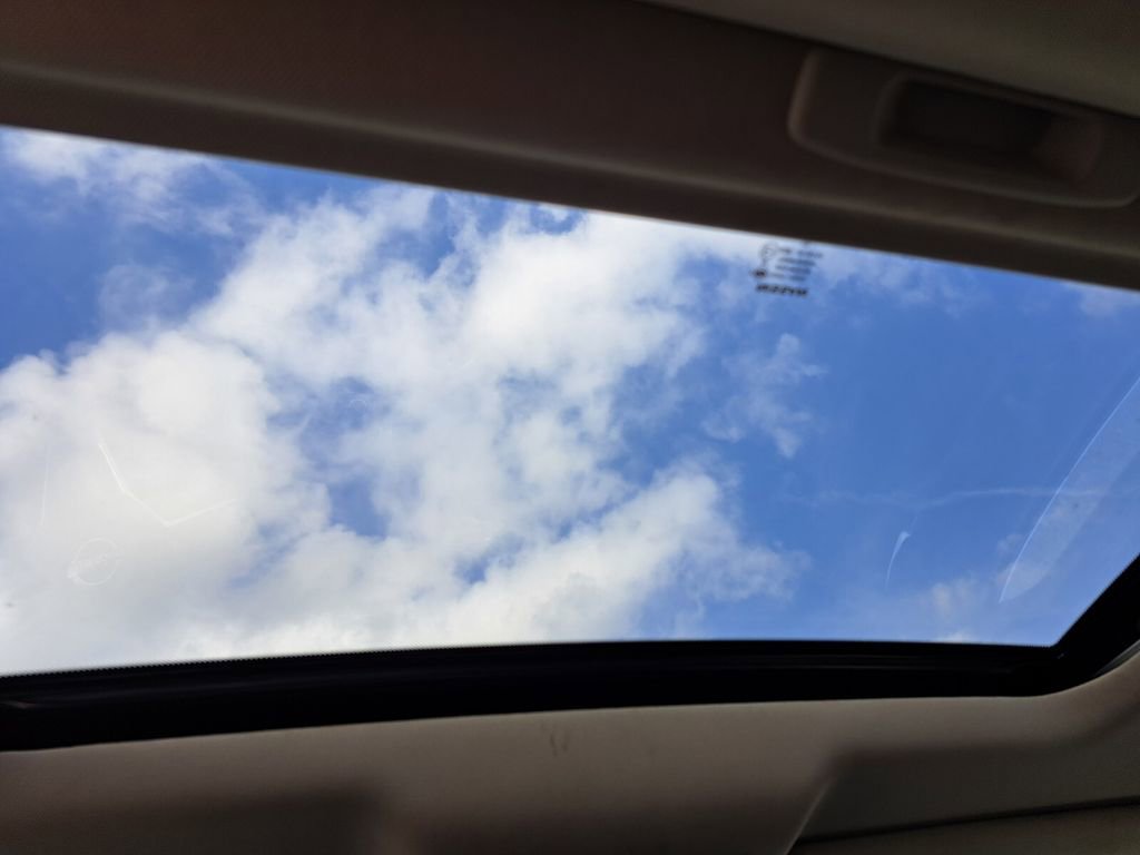 Used 2024 Nissan Altima 2.5 SR w/ SR Premium Package image 20