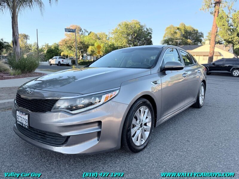 Used 2018 Kia Optima LX w/ 17" Alloy Wheels Package