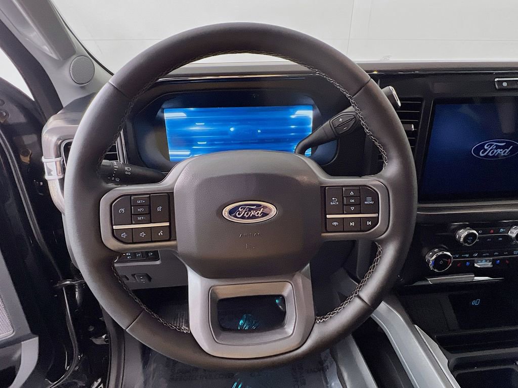 New 2025 Ford F350 Lariat w/ FX4 Off-Road Package image 8