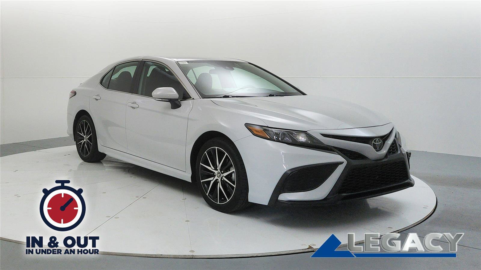 Used 2023 Toyota Camry SE