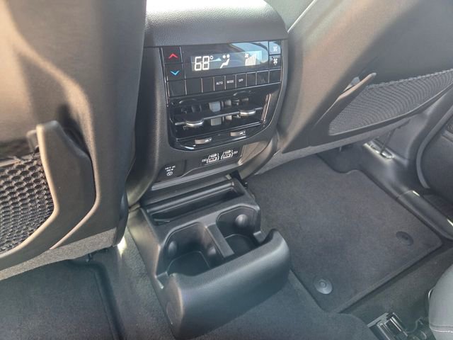 Certified 2025 Jeep Grand Cherokee L Laredo w/ Luxury Tech Group I image 7