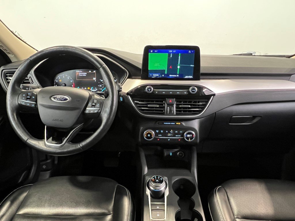 Used 2020 Ford Escape SEL image 17