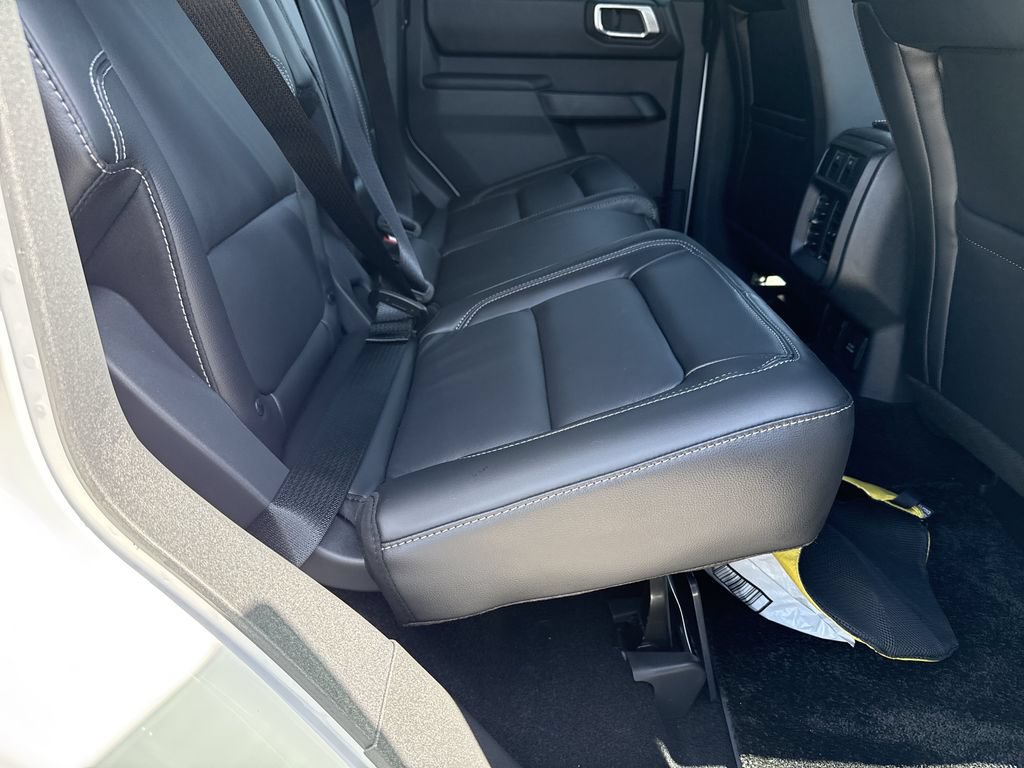 New 2026 Ford Bronco Outer Banks w/ Sasquatch Package AWD/4WD image 14