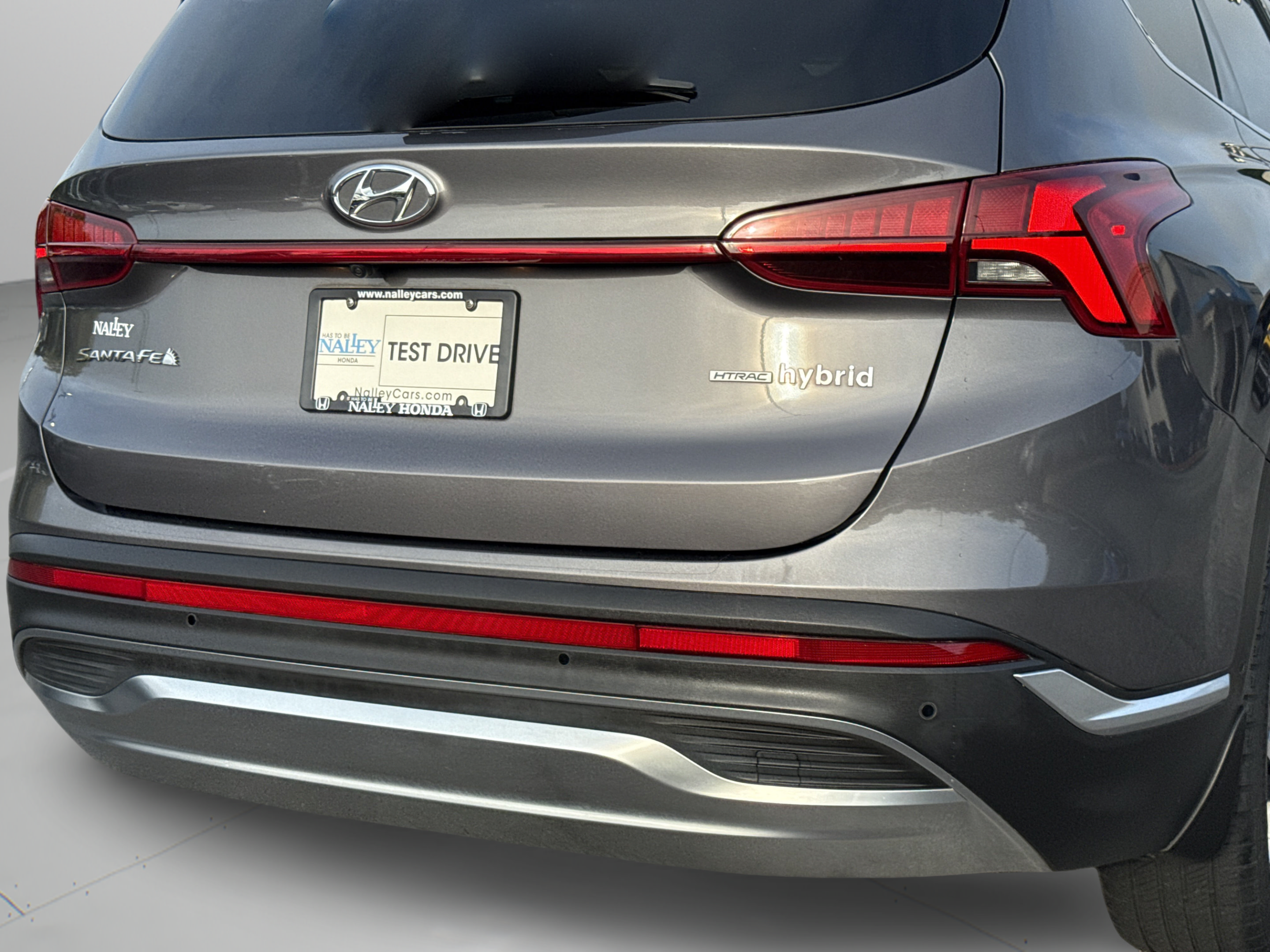 Used 2022 Hyundai Santa Fe Limited AWD/4WD image 33