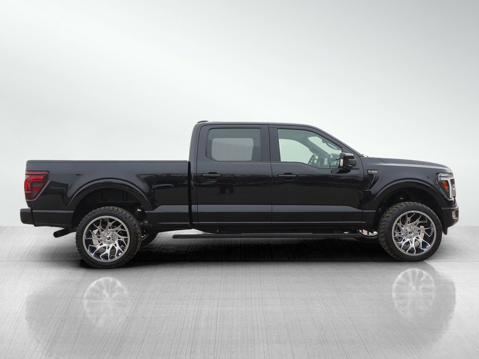 Used 2024 Ford F150 Platinum AWD/4WD image 7
