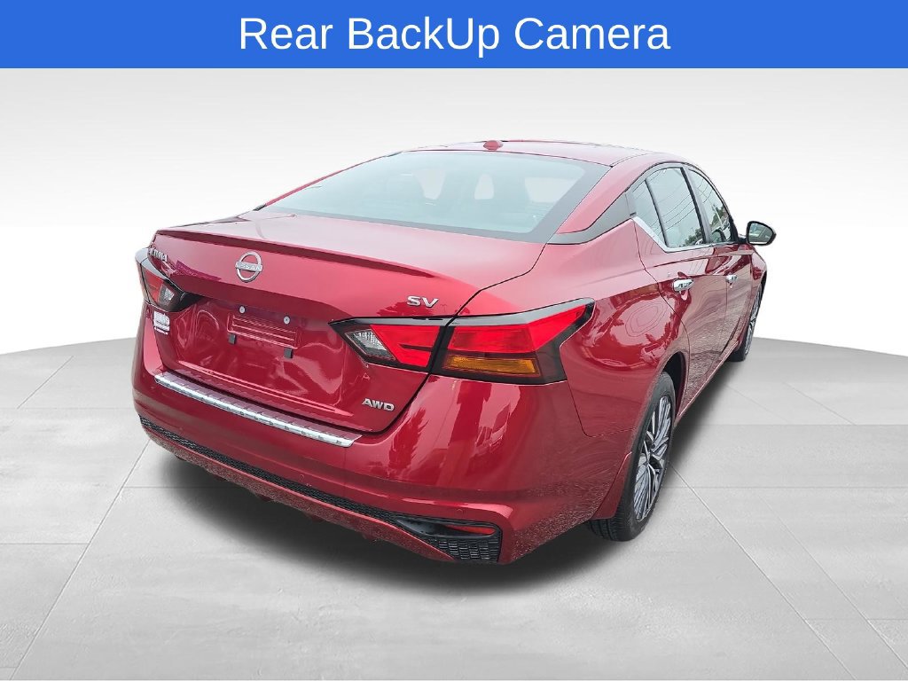 Used 2023 Nissan Altima 2.5 SV AWD/4WD image 6