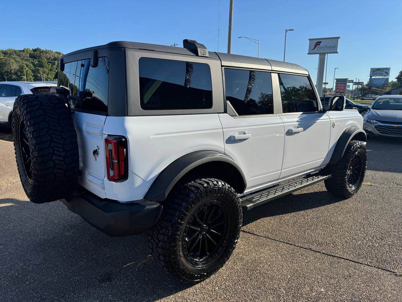 Used 2024 Ford Bronco Outer Banks w/ Sasquatch Package image 5