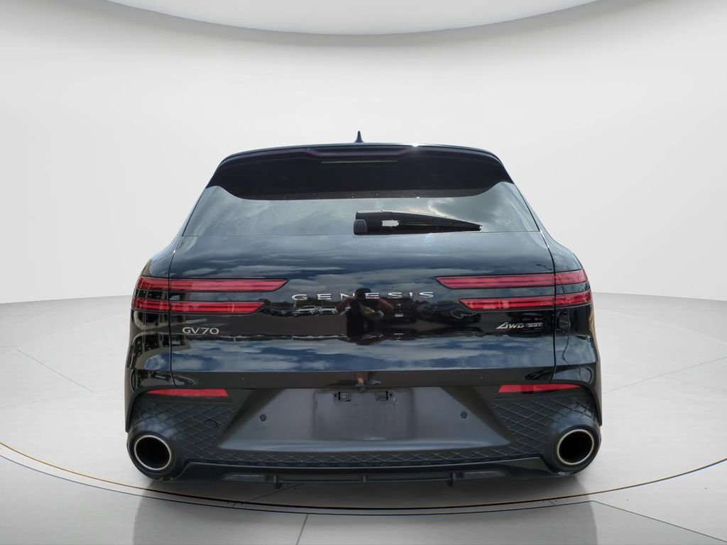 Used 2022 Genesis GV70 3.5T Sport w/ Sport Advanced Package AWD/4WD image 5