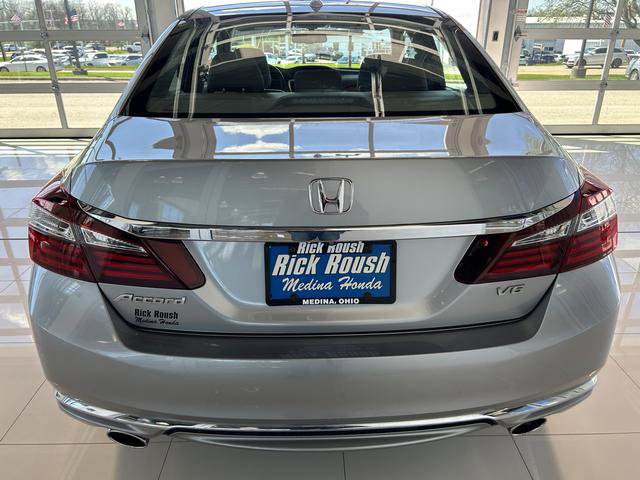 Used 2017 Honda Accord EX-L image 9
