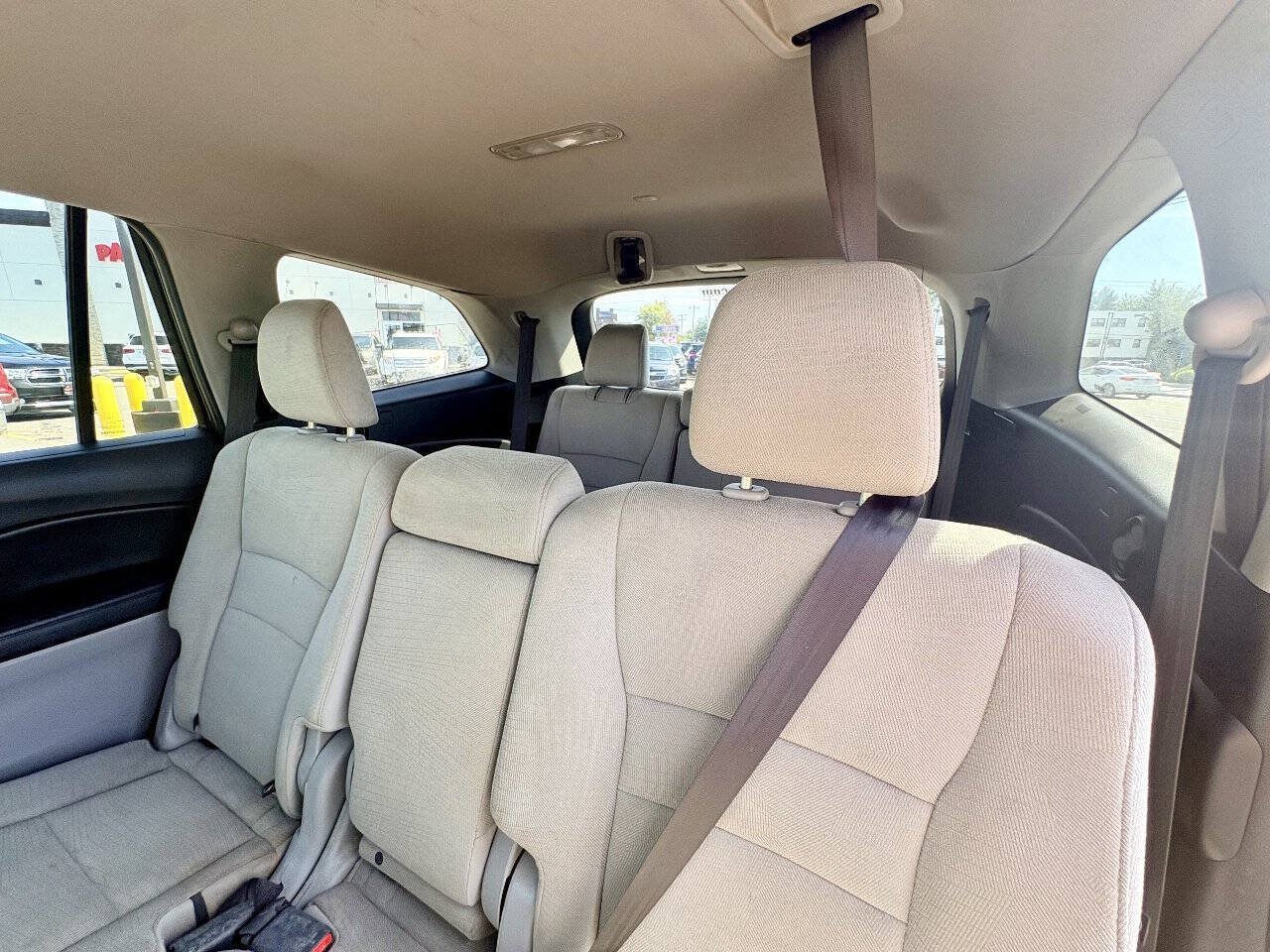 Used 2016 Honda Pilot EX image 23