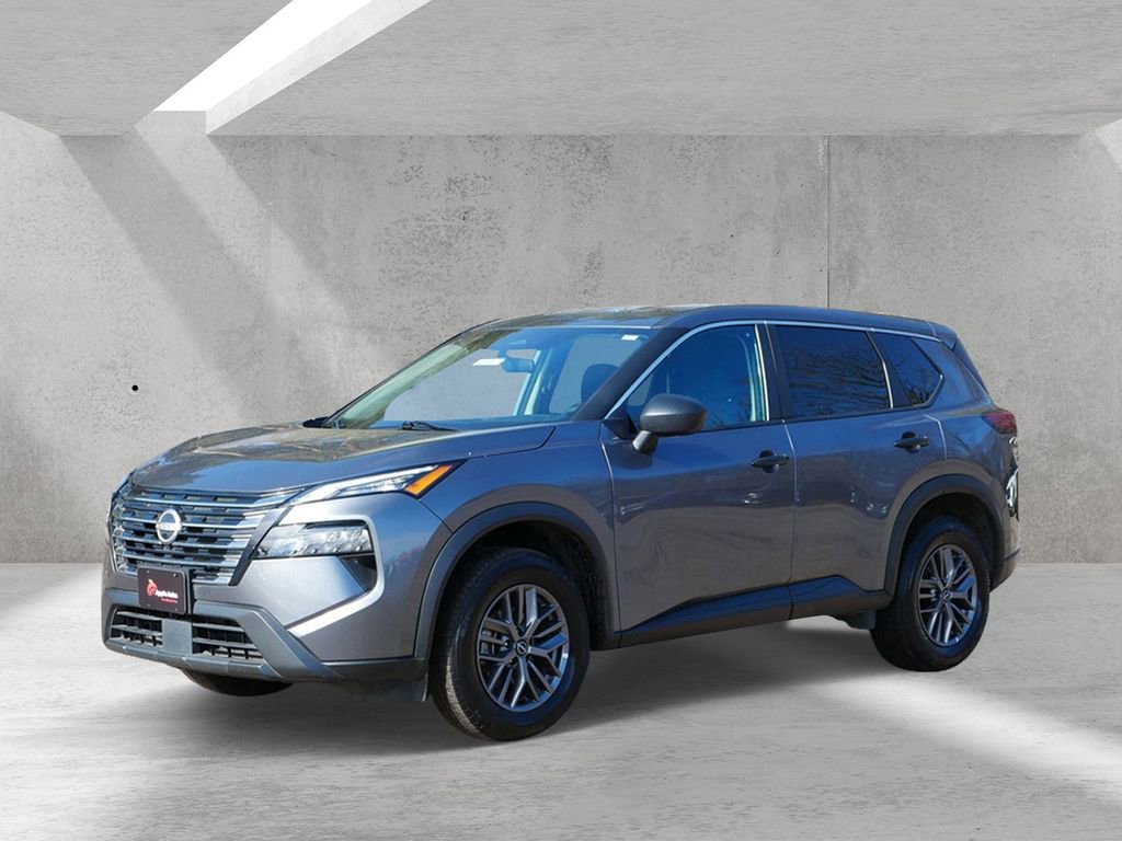 Used 2024 Nissan Rogue S image 6